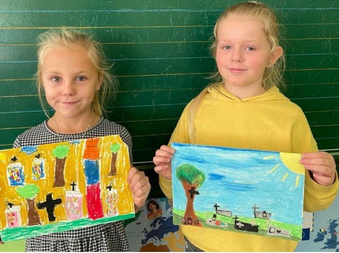 Prace plastyczne uczniów klasy drugiej