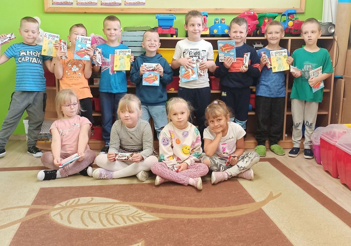 Grafika 1: Dzień Chłopaka