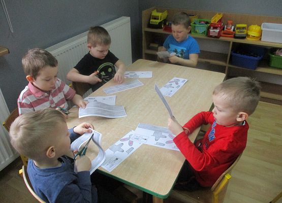 Starszaki przy pracy