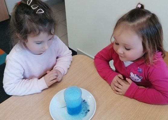 Grafika 23: WESOŁE LABORATORIA