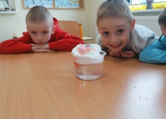 Grafika 27: WESOŁE LABORATORIA