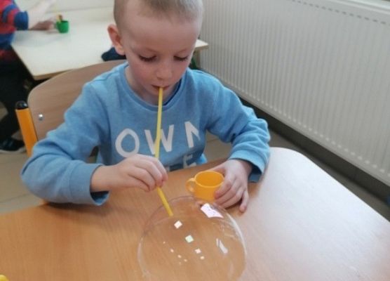 Grafika 48: WESOŁE LABORATORIA