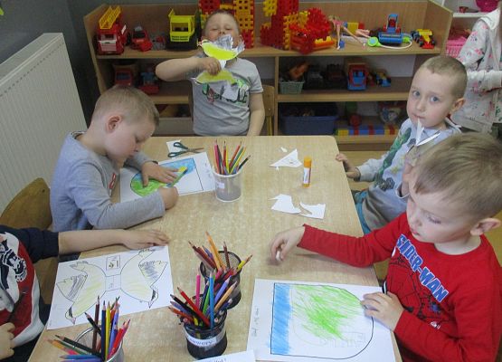 Starszaki przy pracy