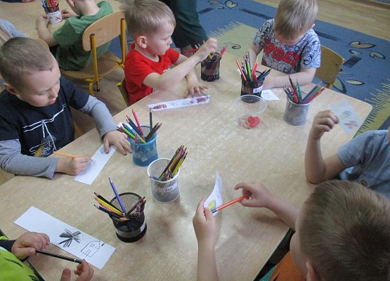 Grafika 31: Zajęcia w przedszkolu SKĄD SIĘ BIORĄ PRODUKTY EKOLOGICZNE