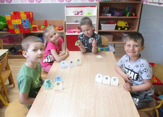 Starszaki przy pracy