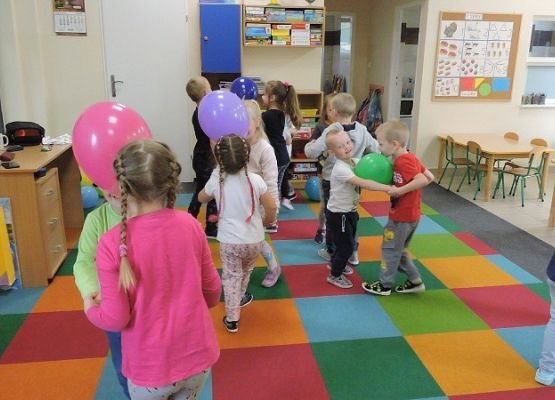 Grafika 13: DZIEŃ DZIECKA