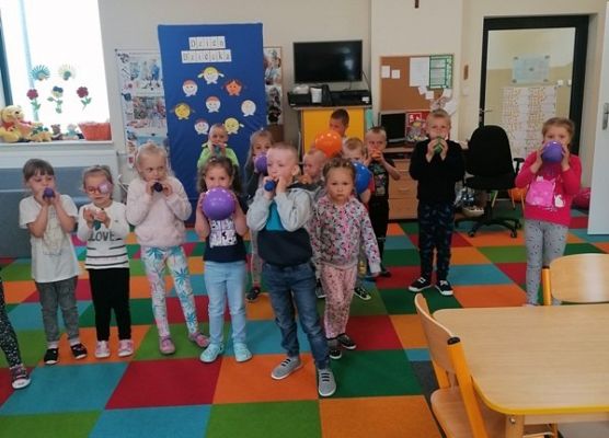 Grafika 20: DZIEŃ DZIECKA