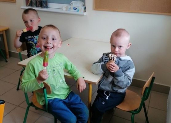 Grafika 37: DZIEŃ DZIECKA