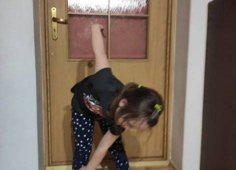 Grafika 1: NAUCZANIE ZDALNE - PONIEDZIAŁEK 12.04.2021