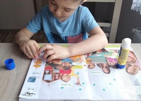 Grafika 9: NAUCZANIE ZDALNE - PONIEDZIAŁEK 12.04.2021