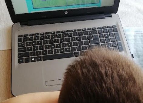 Grafika 8: JĘZYK ANGIELSKI