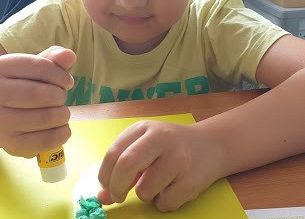 Grafika 8: NAUCZANIE ZDALNE - PIĄTEK O9.04.2021