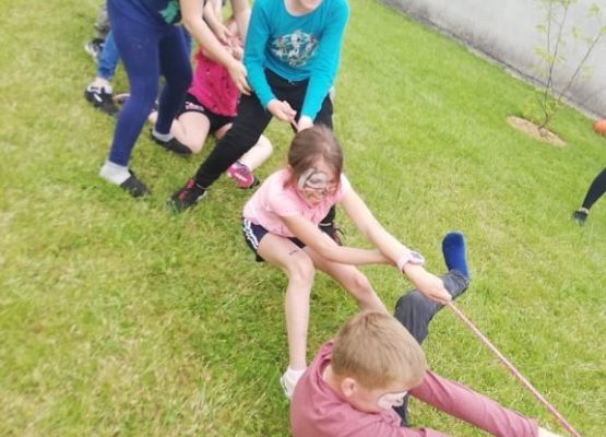 Grafika 22: Grillowe spotkanie uczniów klasy III wraz z Rodzicami