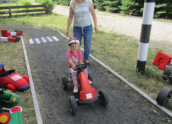 Grafika 38: Wycieczka do Grąbkowa. Cz. I