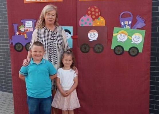 Grafika 10: Zakończenie  roku szkolnego