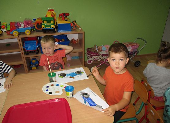 Średniaki przy pracy