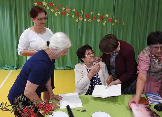 Spotkanie autorskie z Panią Adelą Andrzejewską w Zespole Szkół w Garczegorzu