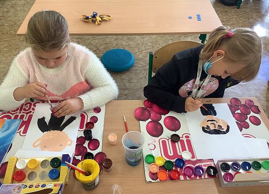 Grafika 15: „Dzień Chłopaka” w klasie II