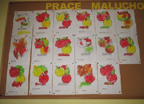 Prace młodszej grupy - Jabłka: malowanie farbą