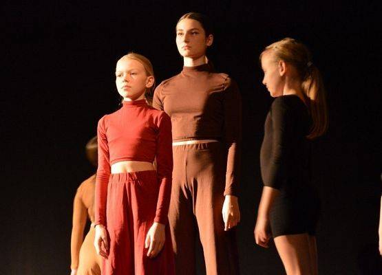 Spektakl ,,Bez tytułu"