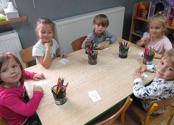 Starszaki tworzą piramidę zdrowia