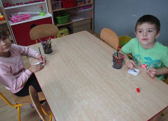 Starszaki tworzą piramidę zdrowia