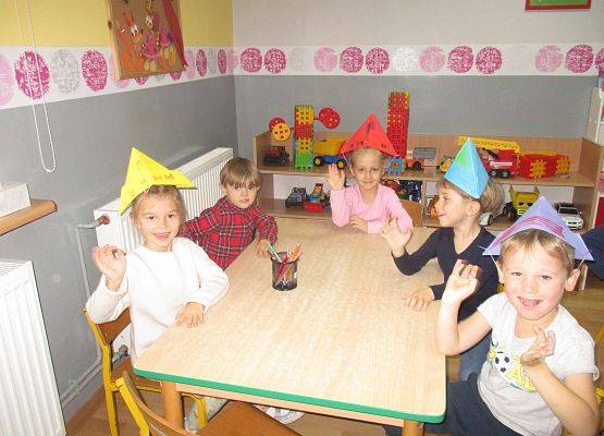 Czapki - prace starszaków