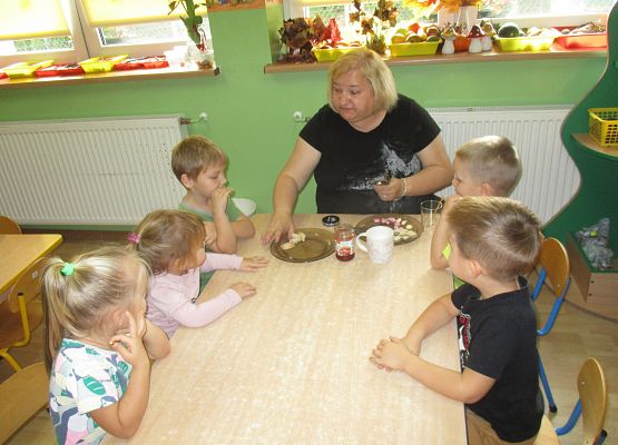 Próbujemy smakołyki pochodzące  z różnych produktów