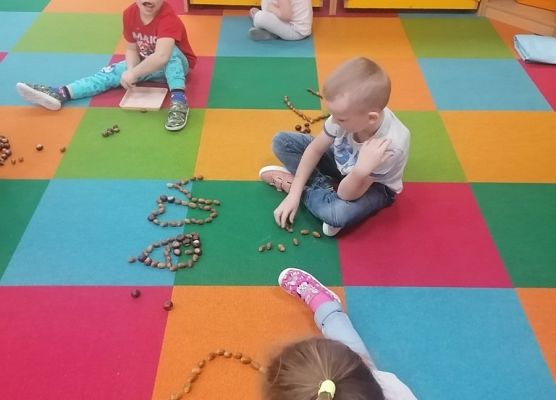 Grafika 3: Dary jesieni