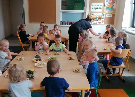 Grafika 25: Dary jesieni