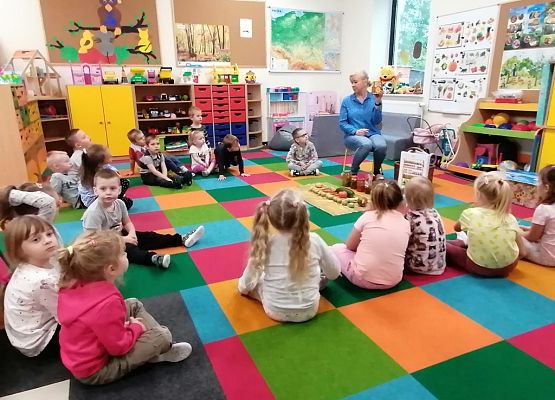 Grafika 44: Dary jesieni