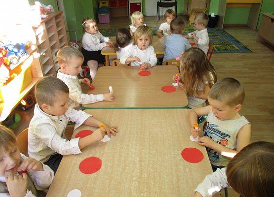 Młodsza grupa przy pracy