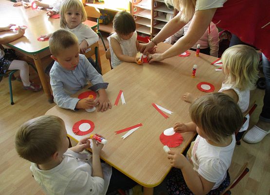 Młodsza grupa przy pracy