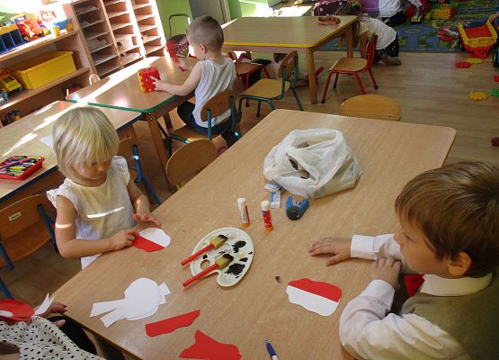 Młodsza grupa przy pracy