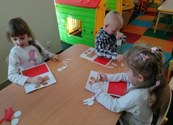 Grafika 6: Święto Niepodległości