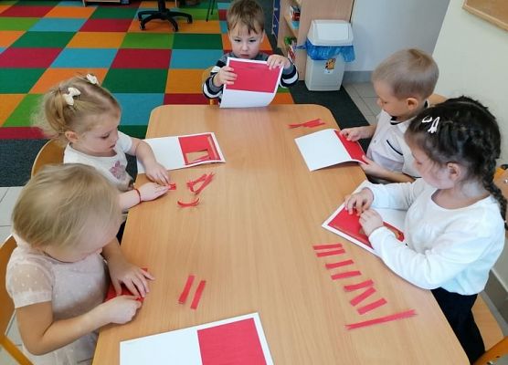 Grafika 5: Święto Niepodległości