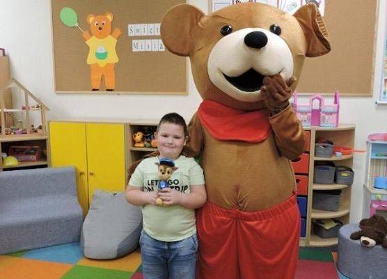 Grafika 16: ŚWIĘTO  MISIA