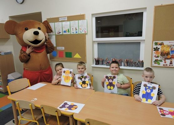 Grafika 30: ŚWIĘTO  MISIA