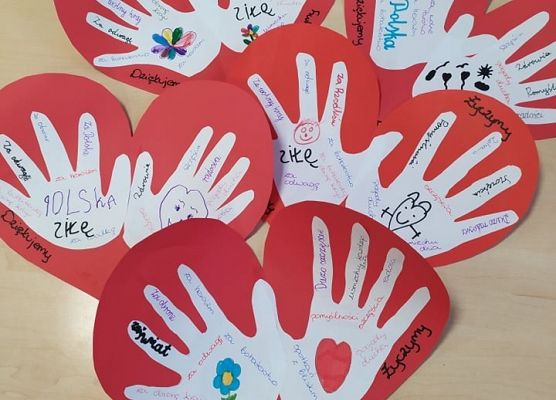 Grafika 2: Program,,BohaterON-włącz historię!"