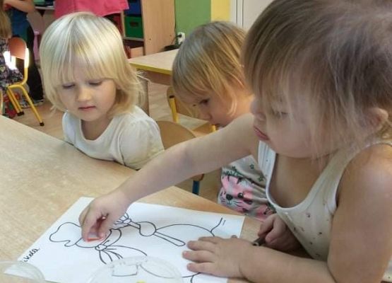 Młodsza grupa przy pracy