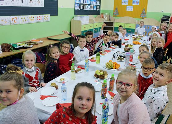 Wigilia w klasie pierwszej.