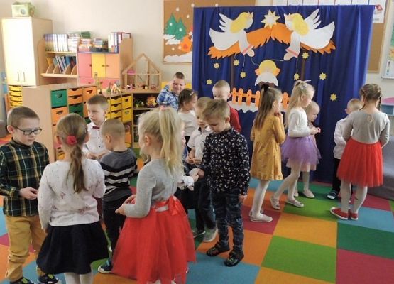 Grafika 21: WIGILIA W PRZEDSZKOLU