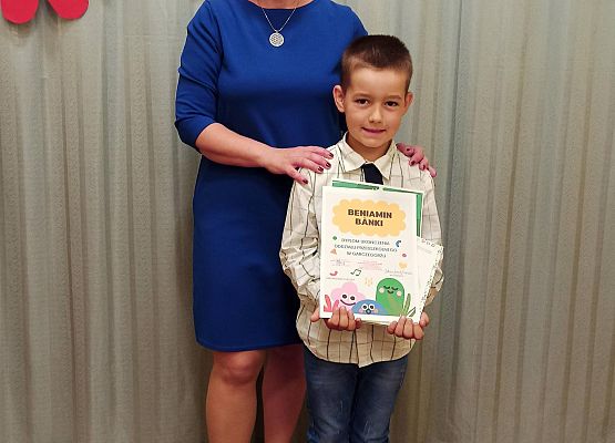 Grafika 4: zakończenie roku szkolnego 2020/2021