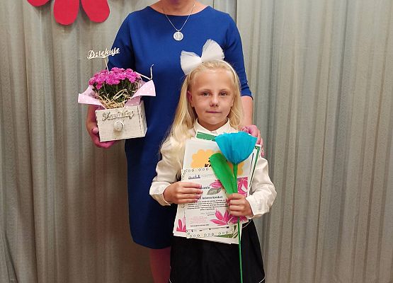 Grafika 9: zakończenie roku szkolnego 2020/2021