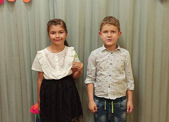 Grafika 24: zakończenie roku szkolnego 2020/2021