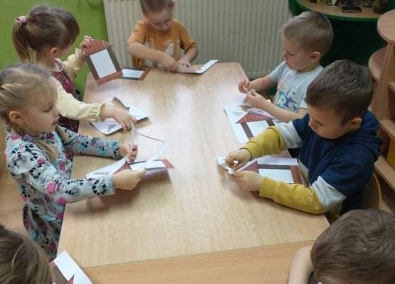 Średniaki przy pracy