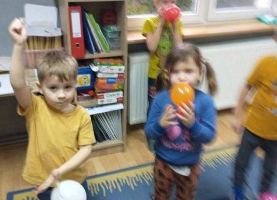 Karnawałowe zabawy Starszaków