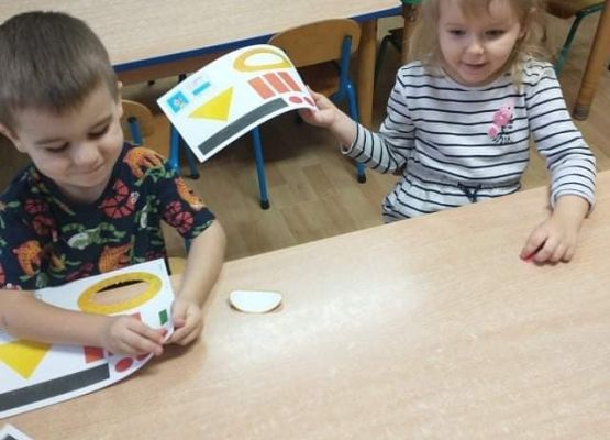 Młodsza grupa przy pracy