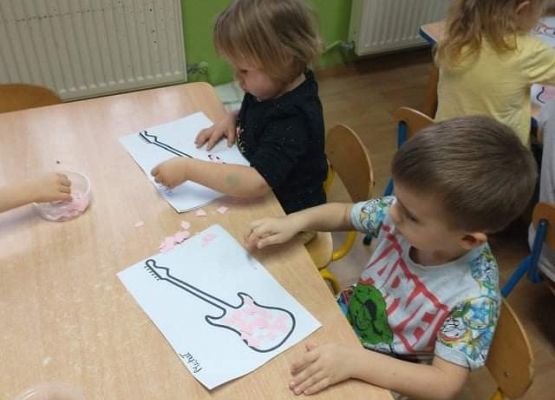 Młodsza grupa przy pracy