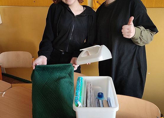 Grafika 18: Dzień bez plecaka